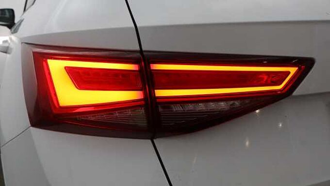 SEAT Ateca 1.5 TSI EVO FR Sport 5dr DSG