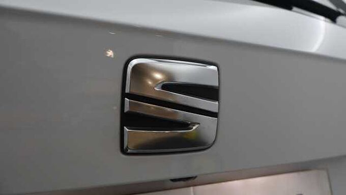 SEAT Ateca 1.5 TSI EVO FR Black Edition 5dr DSG